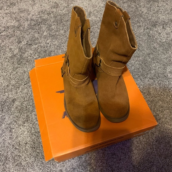 Suede Women Boots Size 7 - Picture 8 of 8